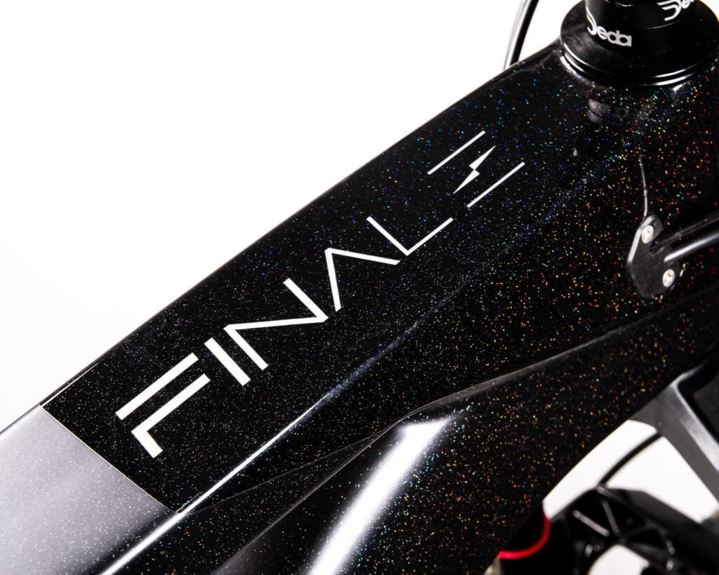 Finale 4 Pro | e-MTB 6 e-mtb enduro exept